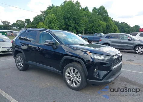 2019 Toyota Rav4 Xle Premium z USA, uszkodzony, nr VIN 2T3A1RFV0KW067639